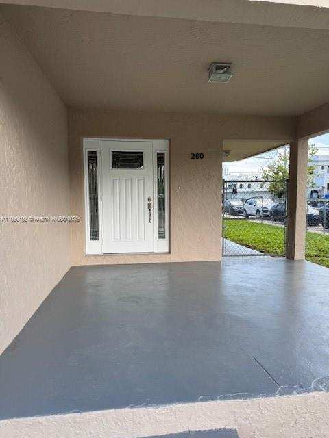 200 NE 44th St # 0, Miami FL 33137