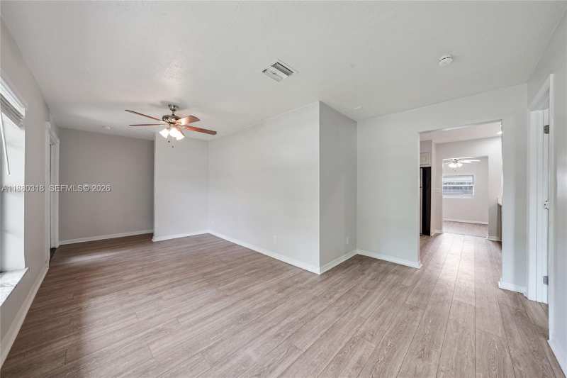 1000 NW 17th Ave, Boca Raton FL 33486
