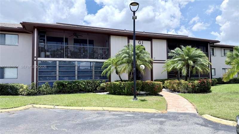 9794 N Belfort Cir # 202, Tamarac FL 33321