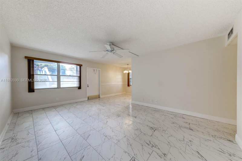 36 Islewood B # 36, Deerfield Beach FL 33442