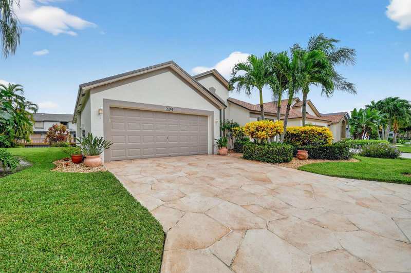 2249 Soundings Court, FL 33413