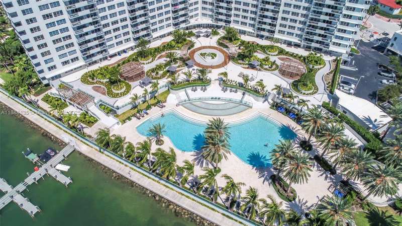 1500 Bay Rd # 450S, Miami Beach FL 33139