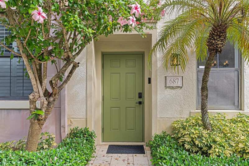 687 Hibiscus Street, West Palm Beach FL 33401
