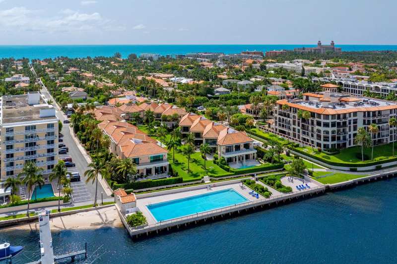 307 Everglade Avenue, Palm Beach FL 33480