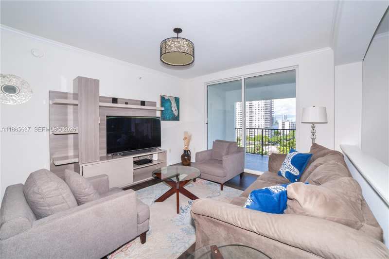 17150 N Bay Rd # 2914, Sunny Isles Beach FL 33160