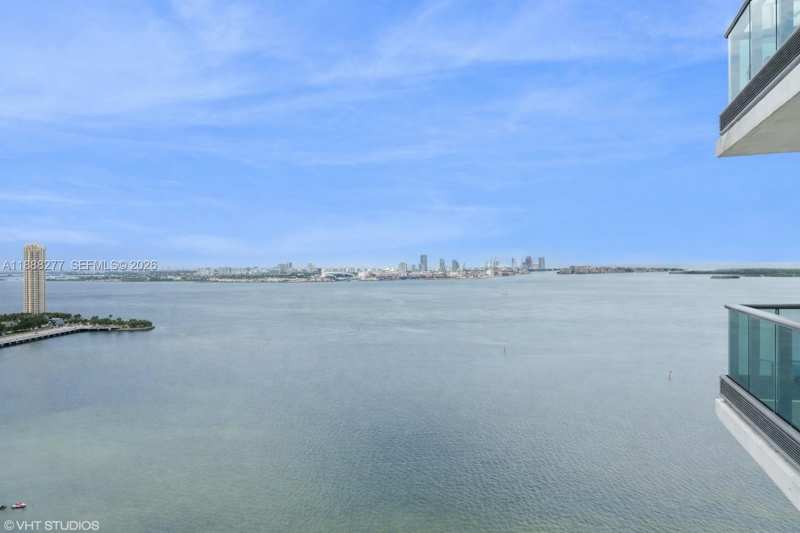 1331 Brickell Bay Dr # 2802, Miami FL 33131