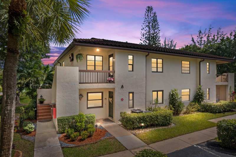 21734 Arriba Real # 32b, Boca Raton FL 33433