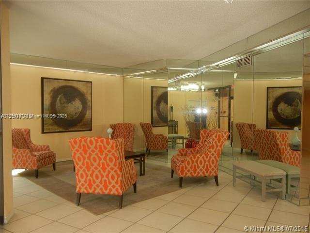 1300 St Charles Pl # 319, Pembroke Pines FL 33026