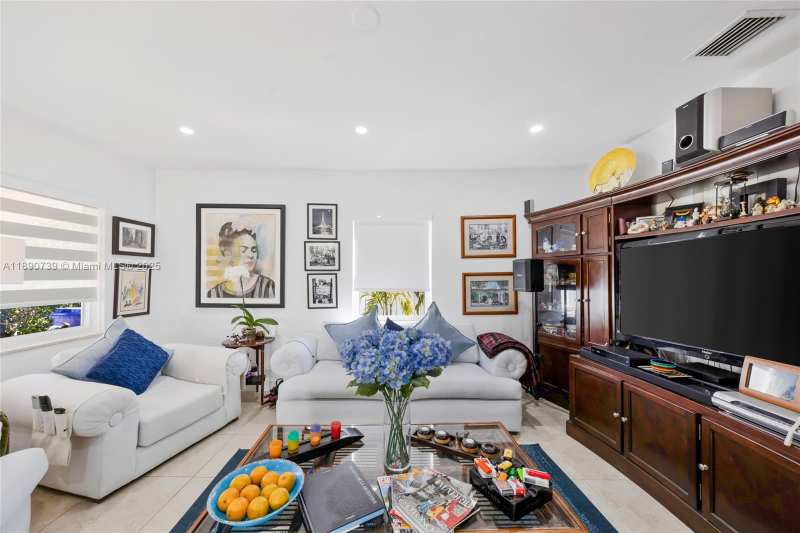 1980 NE 173rd St, North Miami Beach FL 33162
