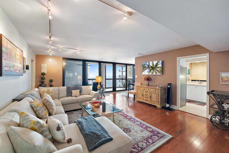 5380 N Ocean Drive # B, Singer Island FL 33404
