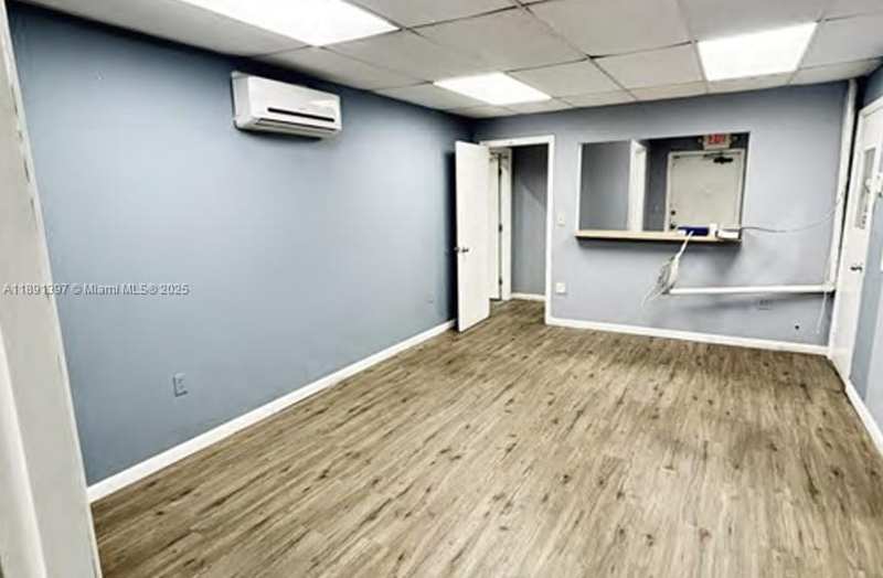 4201 NW 37th Ct # 4239, Hialeah FL 33142