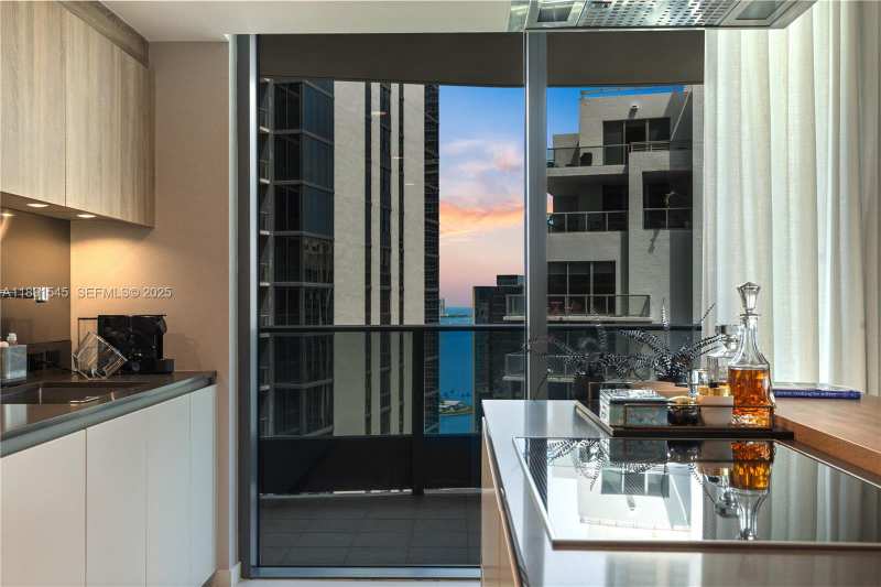 1000 Brickell Plz # 3401, Miami FL 33131