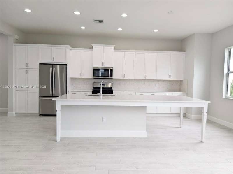 5488 Liberty Ln, Westlake FL 33470