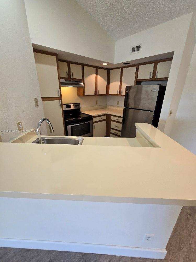 13090 Vista Isles Dr # 124, Sunrise FL 33325