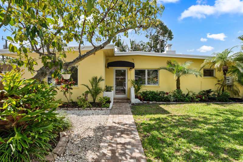 1406 NE 15th Street, Fort Lauderdale FL 33304