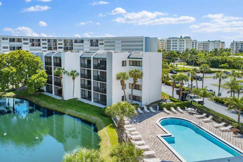 1605 S Us Highway 1 # F202, Jupiter FL 33477