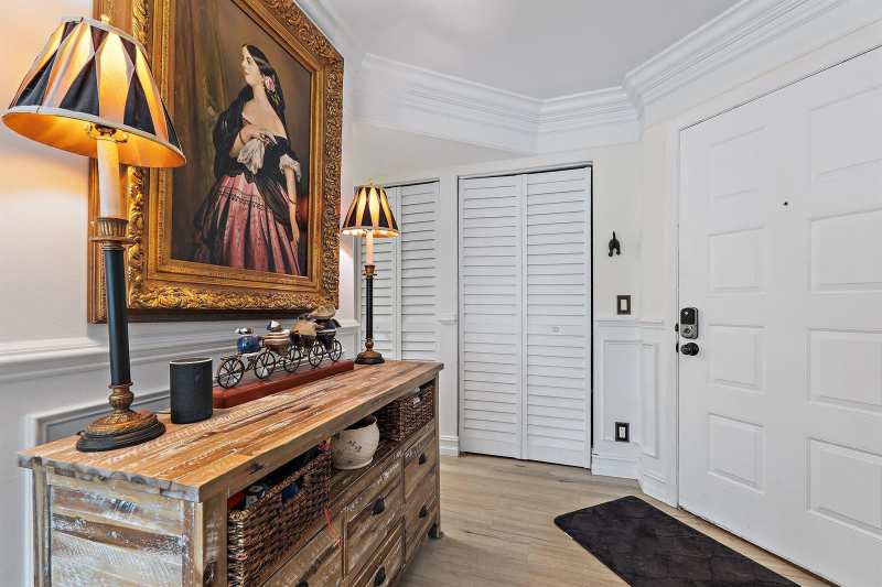 1605 S Us Highway 1 # F202, Jupiter FL 33477