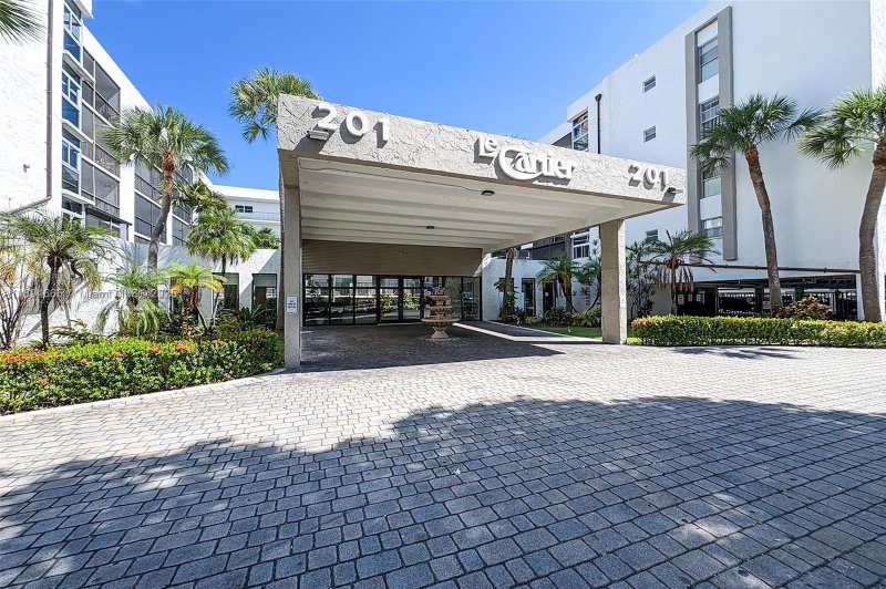 201 178th Dr # 537, Sunny Isles Beach FL 33160