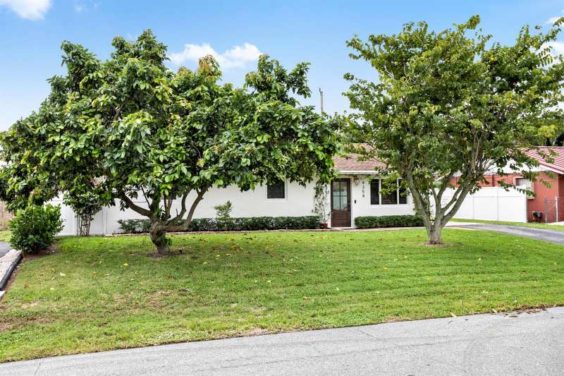 4358 Birdwood Street, Palm Beach Gardens FL 33410