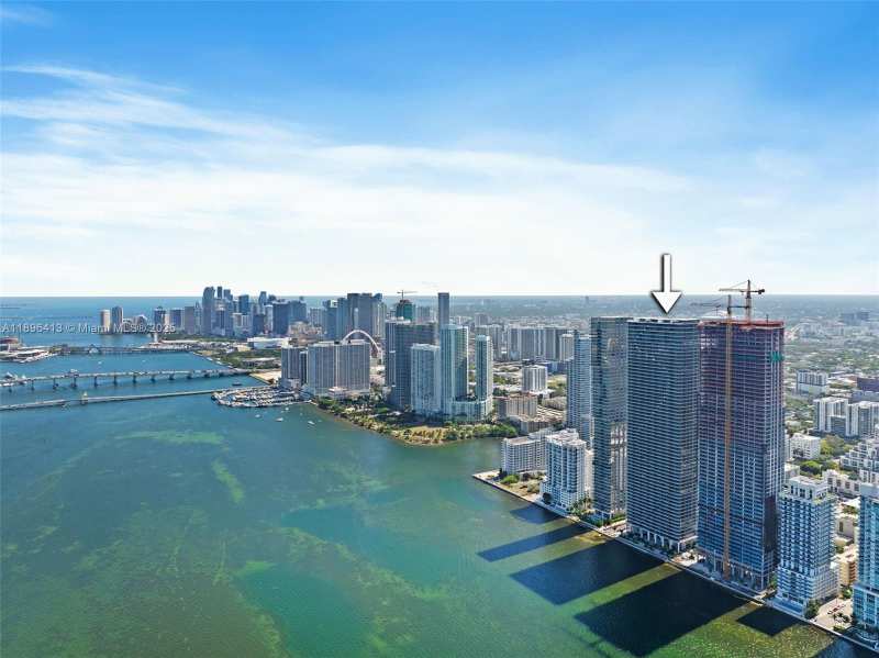 700 NE 24th St # 702, Miami FL 33137