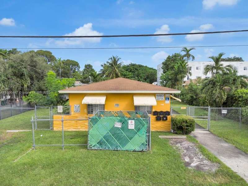 47 NE 80th Ter, Miami FL 33138