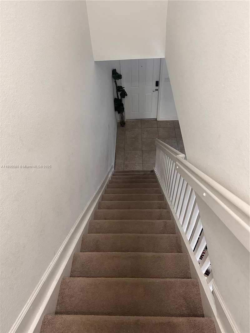 8867 W 35th Way, Hialeah FL 33018