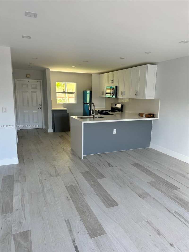 8600 SW 67th Ave # 906, Pinecrest FL 33156
