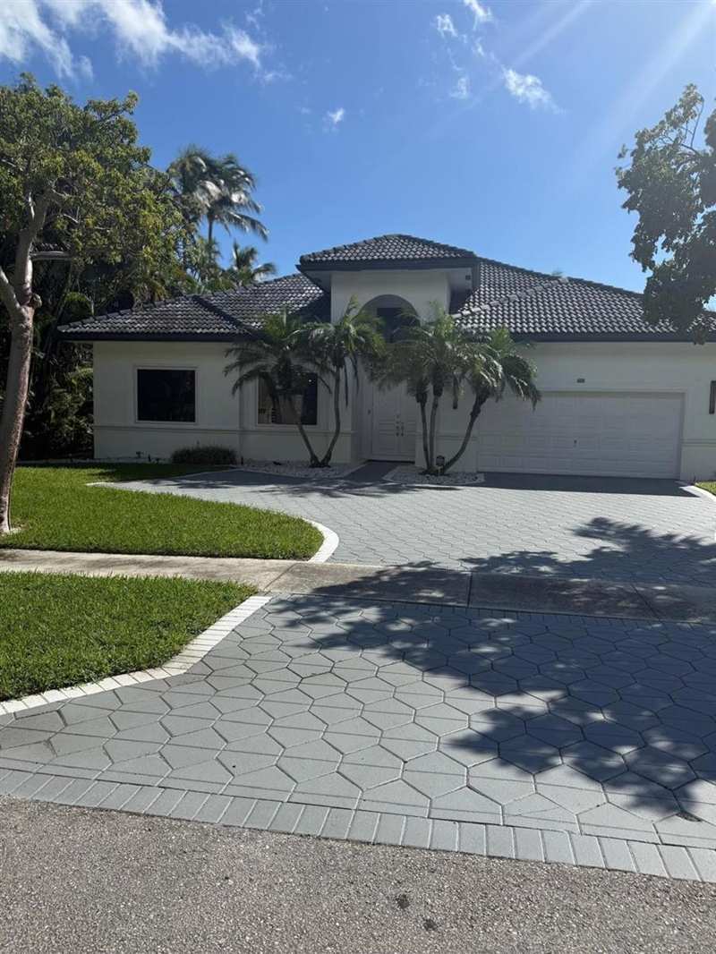 830 Bailey Street, Boca Raton FL 33487