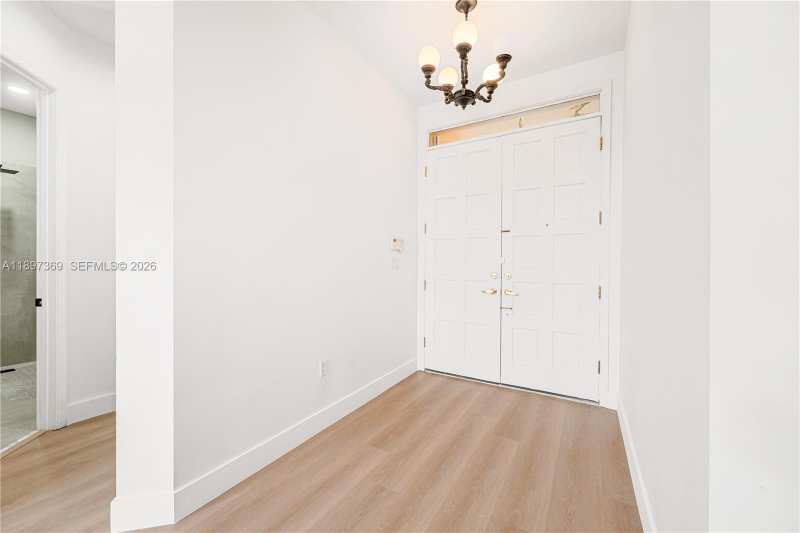 3699 NE 208th Ter, Aventura FL 33180