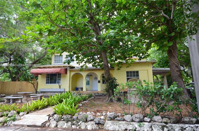 6322 NE 5th Ave, Miami FL 33138