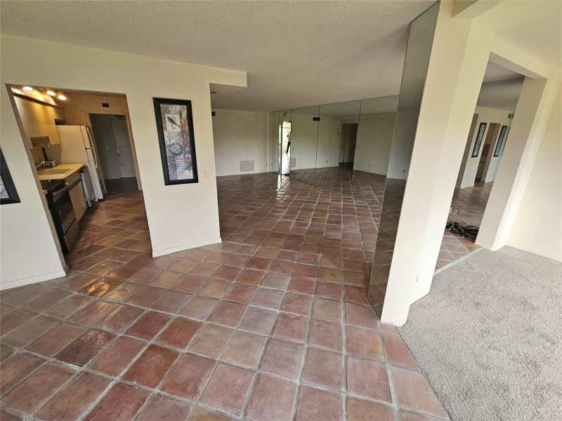 4770 Fountains Drive S # 303, FL 33467