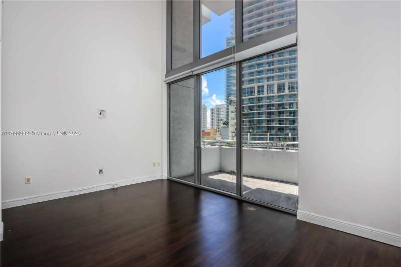 1050 Brickell Ave # 414, Miami FL 33131