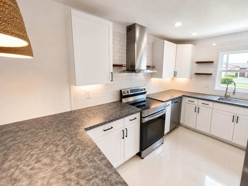 2568 Dudley Drive E # G, West Palm Beach FL 33415