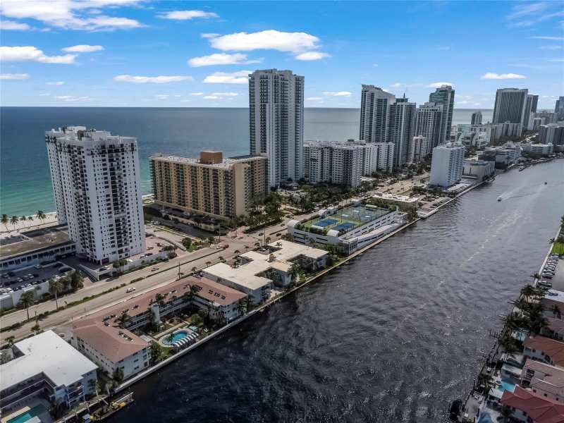 2600 S Ocean Drive # 308, Hollywood FL 33019