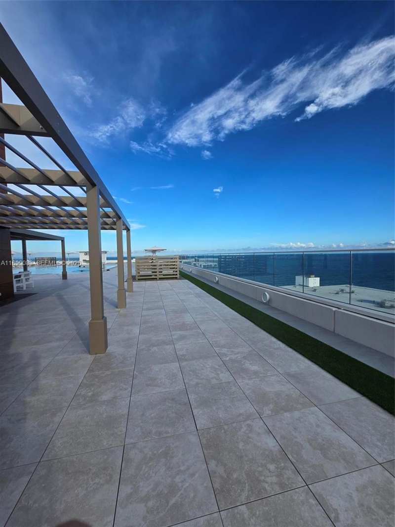 4020 Galt Ocean Dr # 203, Fort Lauderdale FL 33308