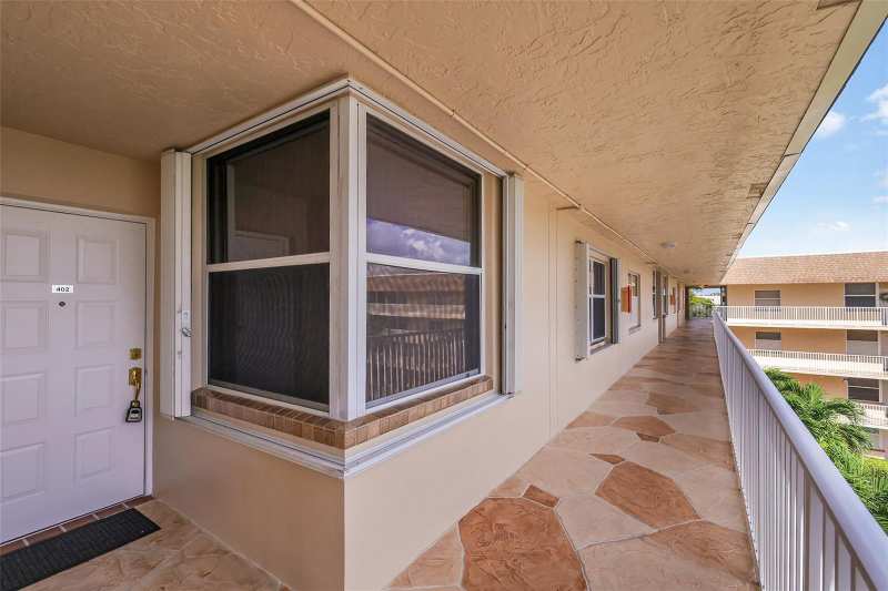 10369 NW 24TH Place # 402, Sunrise FL 33322