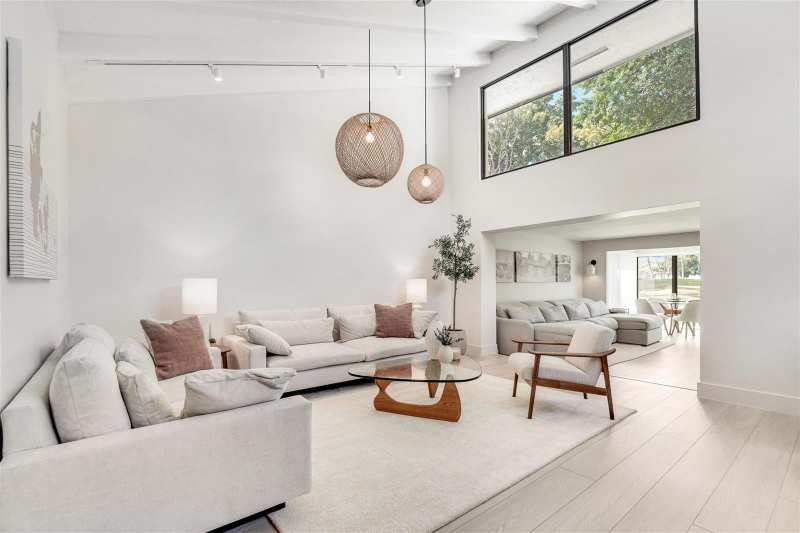 8569 Casa Del Lago, Boca Raton FL 33433
