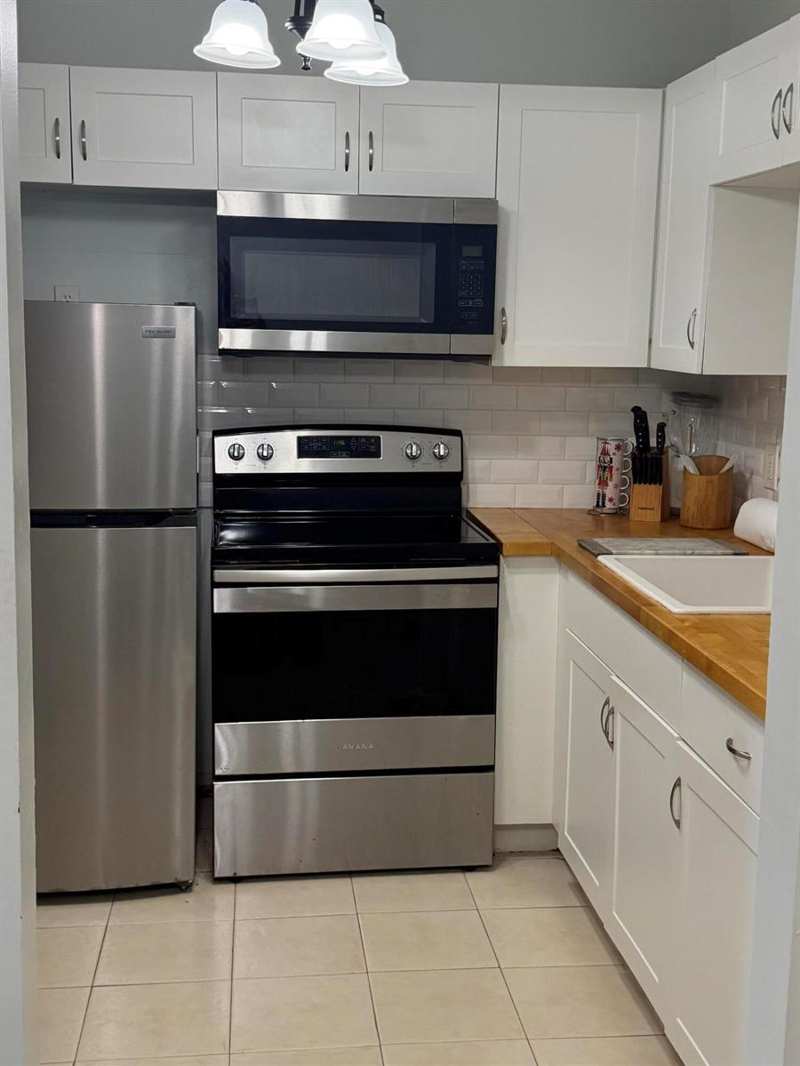 243 Northampton M # 243, West Palm Beach FL 33417