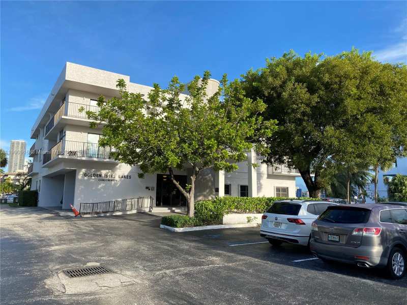 1900 Diana Dr # 3D, Hallandale Beach FL 33009