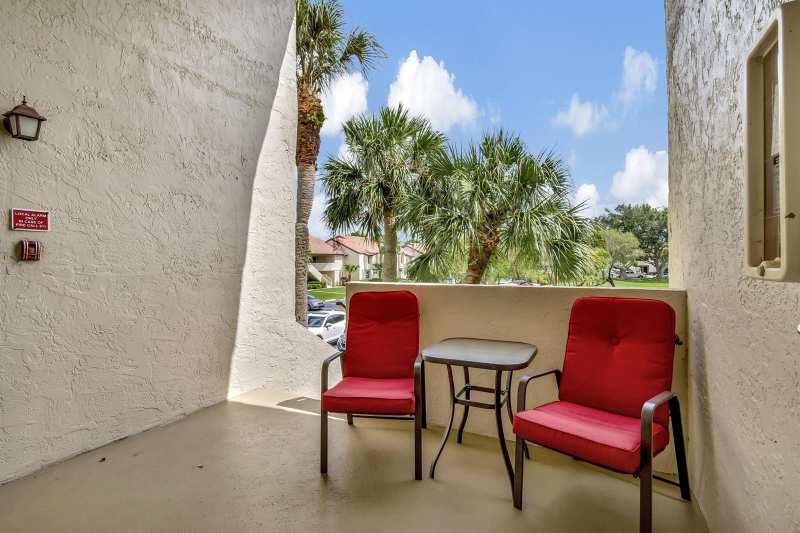 5869 Parkwalk Drive, Boynton Beach FL 33472