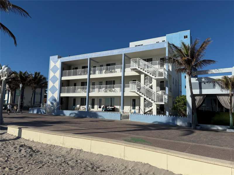 310 S Broadwalk # 3b, Hollywood FL 33019