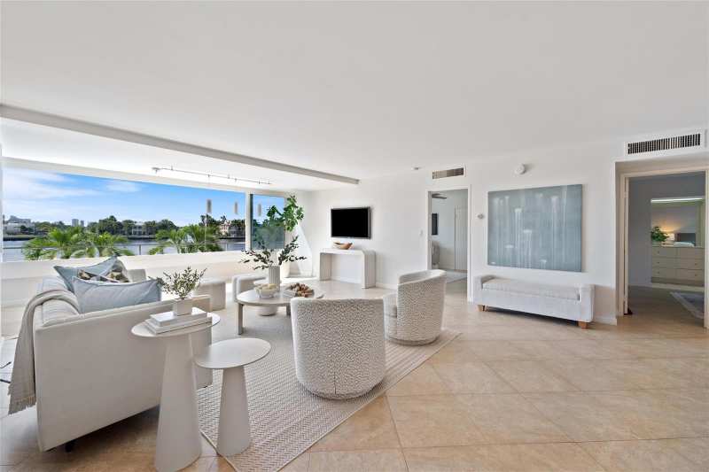 215 N Birch Road # 2b, Fort Lauderdale FL 33304