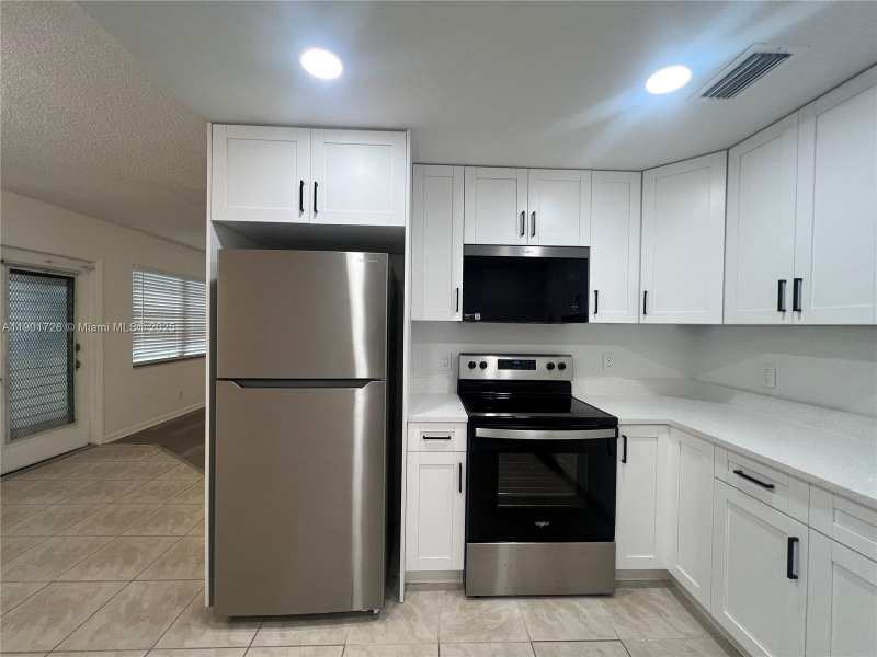 3089 E Yarmouth E # 3089, Boca Raton FL 33434