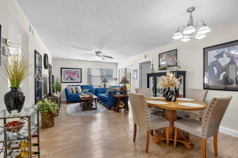 7642 Tahiti Lane # 101, Lake Worth FL 33467