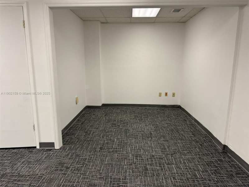 220 Miracle Mile, Coral Gables FL 33134