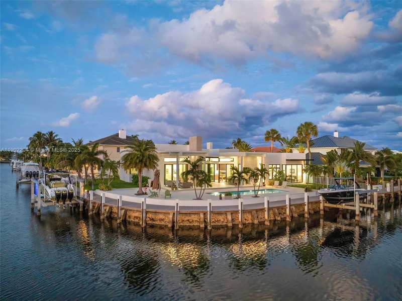 3701 NE 26th Ave # 1, Lighthouse Point FL 33064