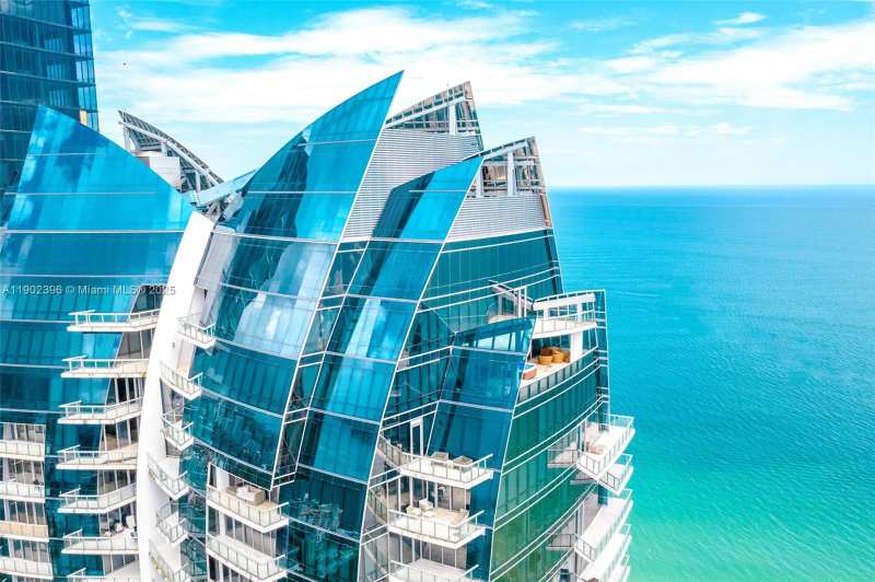 17121 Collins Ave # 4803, Sunny Isles Beach FL 33160