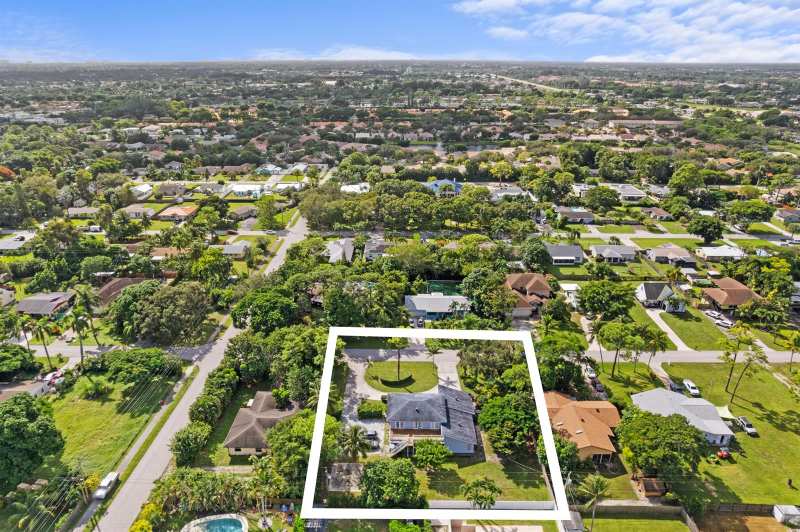 5285 Sunrise Boulevard, Delray Beach FL 33484