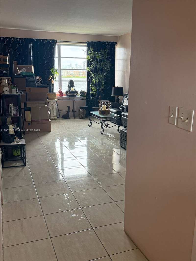18555 NE 14th Ave # 715, Miami FL 33179