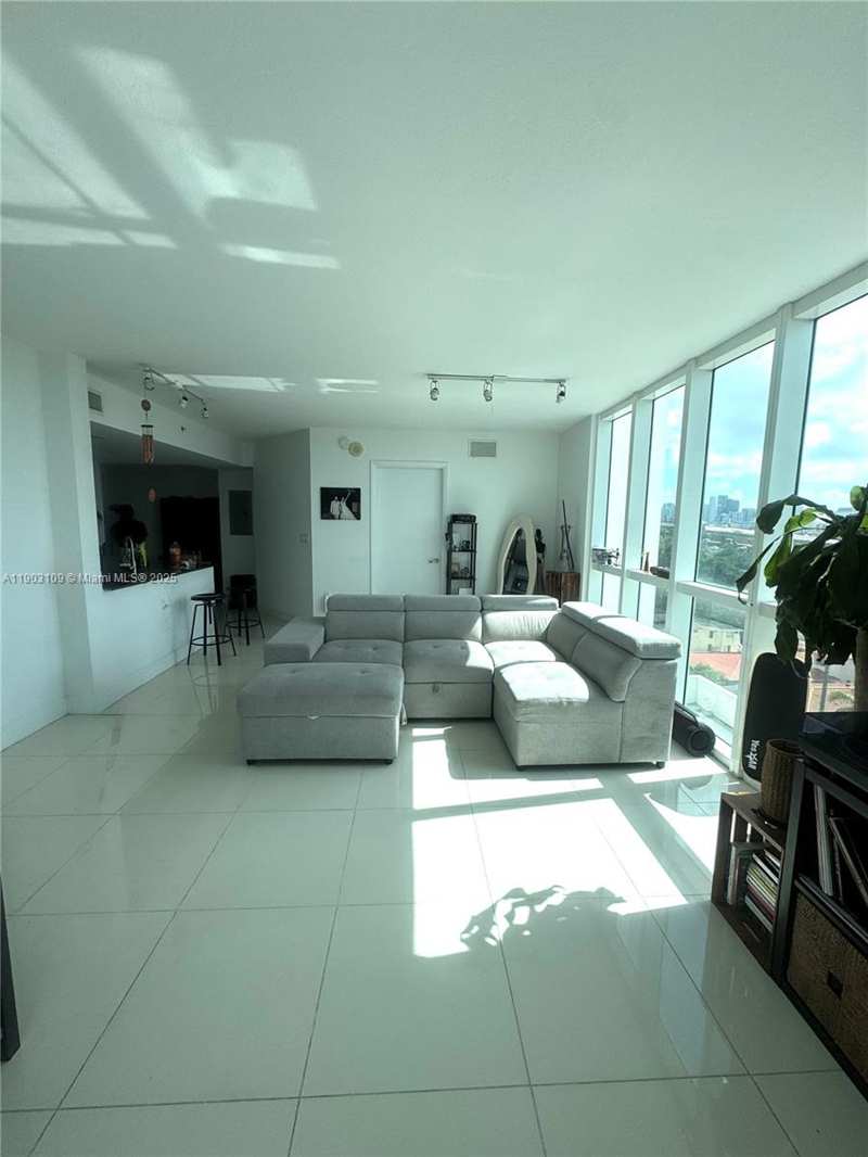1871 NW S River Dr # 903, Miami FL 33125
